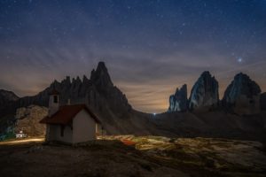 Prächtiger Sternenhimmel in den Dolomiten